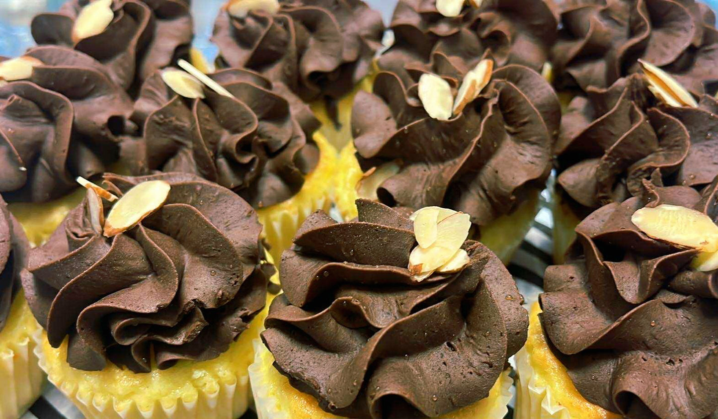 Dark Almond Delight